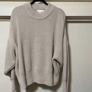 H&M tan rib knit sweater w/dolman sleeves, size XL